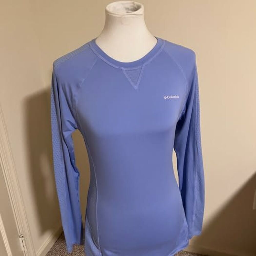Columbia Long Sleeve Athletic Top Small